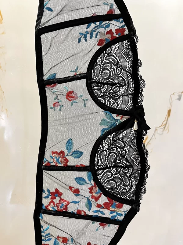 Corset Florescente Bordado Azul Turquesa e Vermelho - Image 5